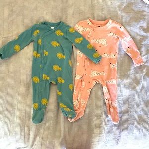 Tea collection 100% cotton Footie pajamas